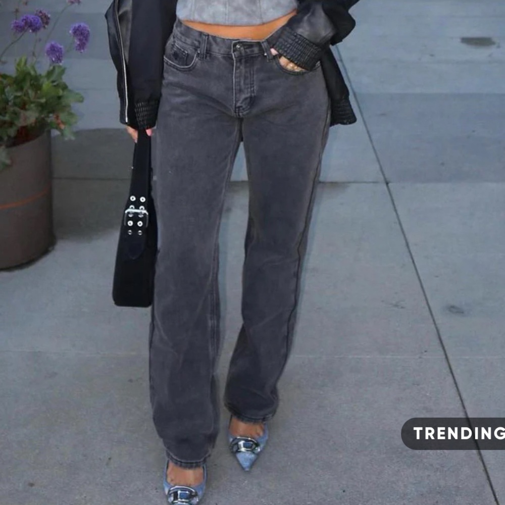 White Fox Mid Rise Jeans Black